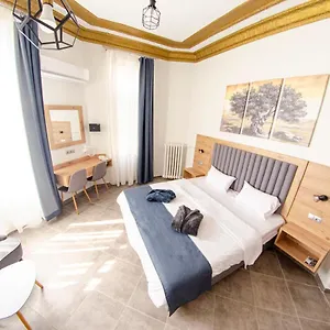 Hotel Nea Metropolis, Soluň